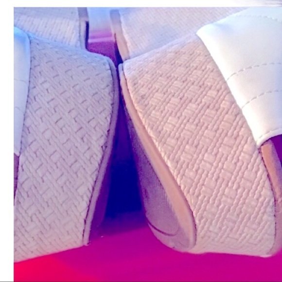 White wedges shoes Flash Sale 🎉🎉🎉 - Picture 3 of 13